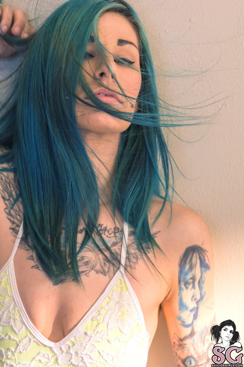 october-daydreamer-01.jpg