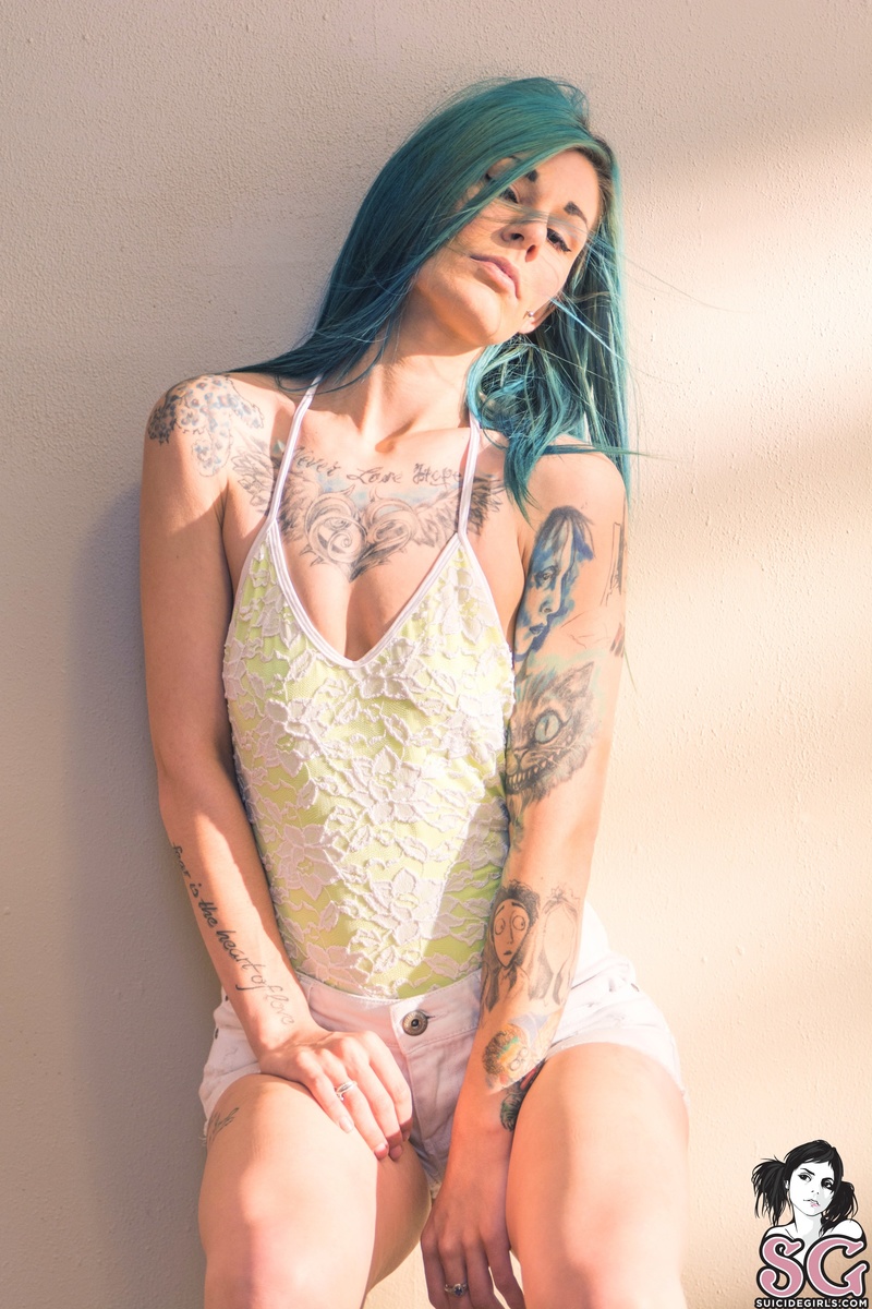 october-daydreamer-05.jpg
