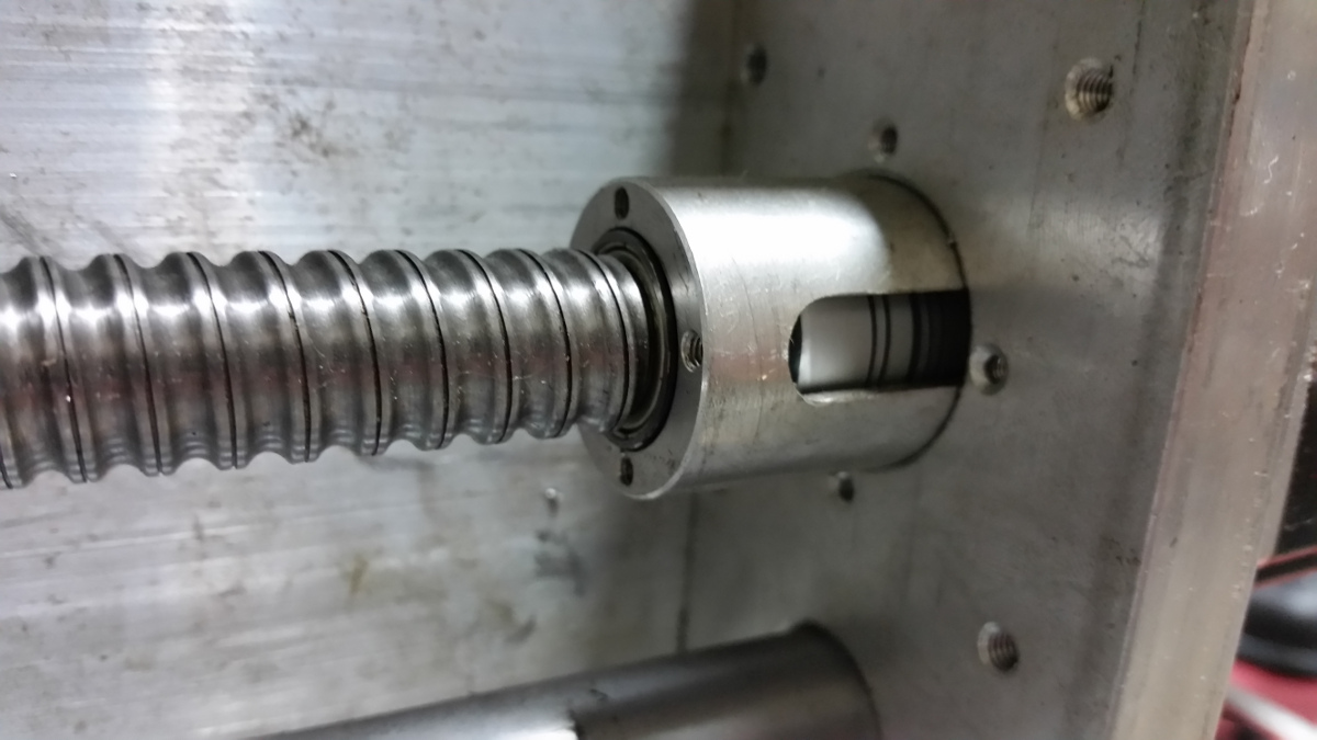 ballscrew_fixity00.jpg