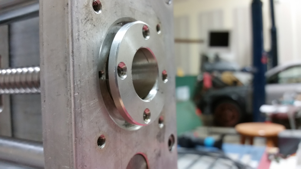 ballscrew_fixity01.jpg