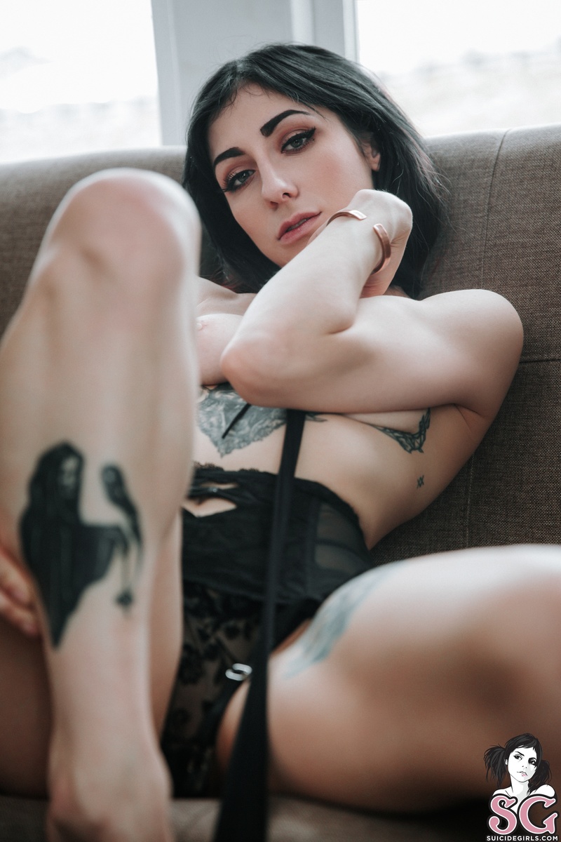 wednesdaya-lycan-19.jpg