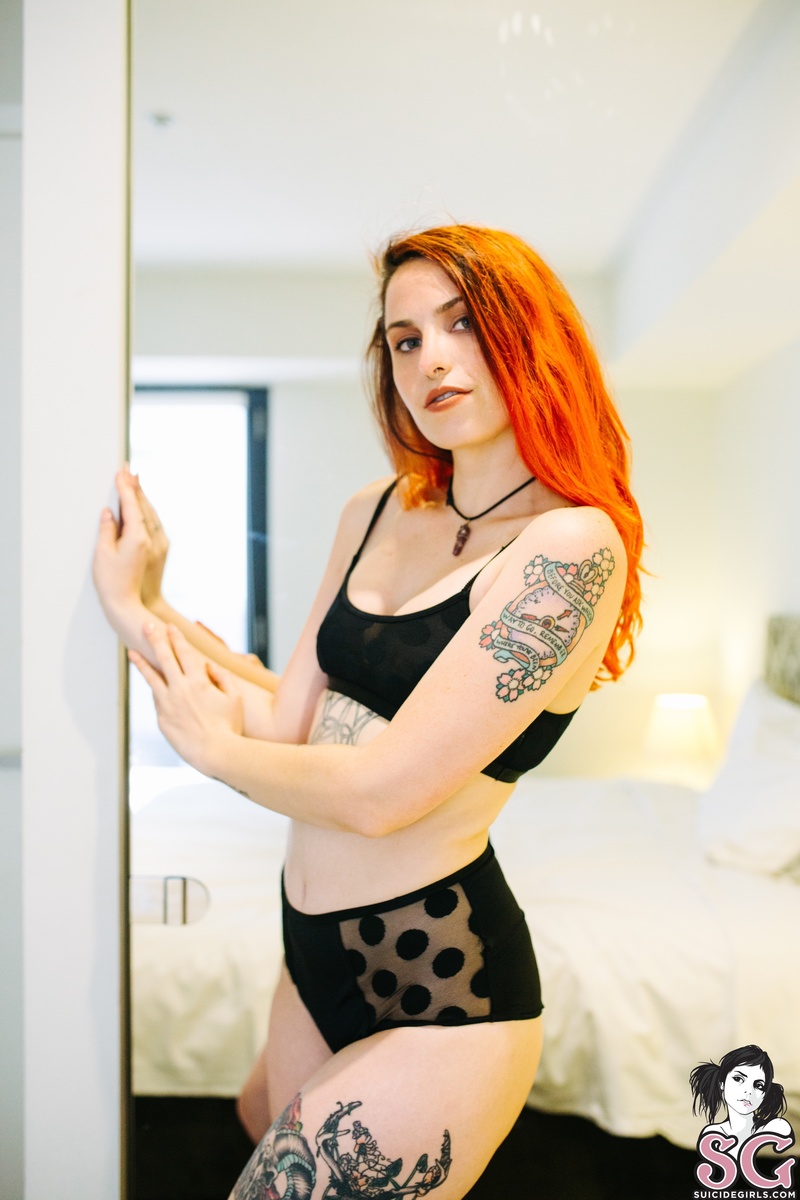 milafox-honey-01.jpg