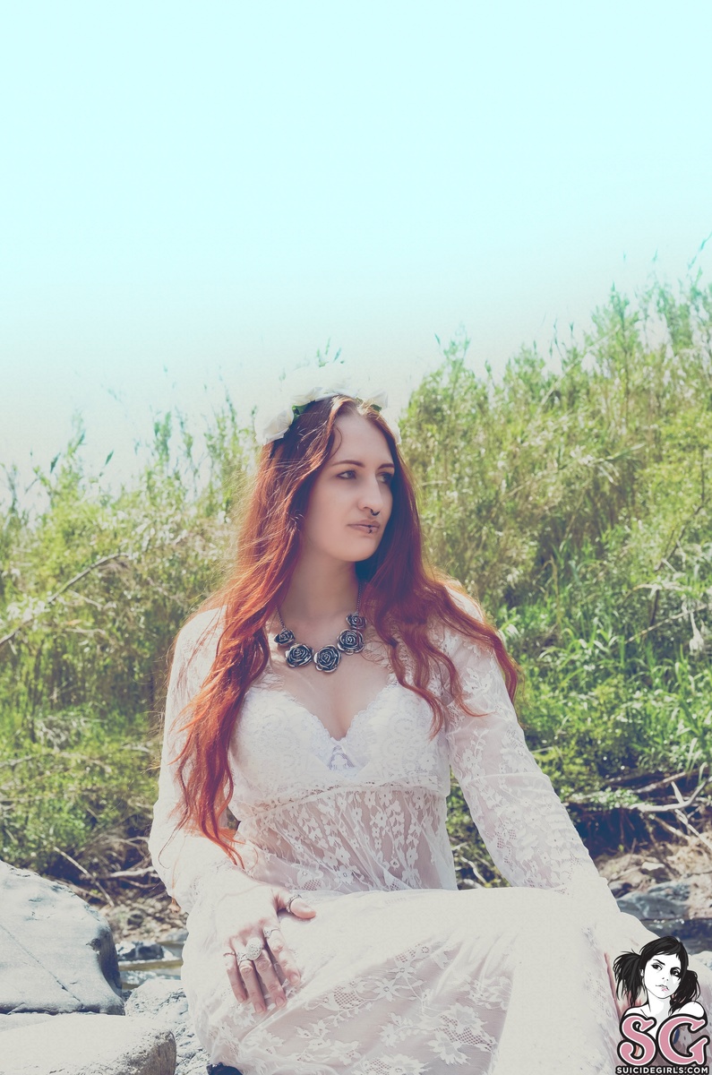 darkyrie-riverspirit-05.jpg