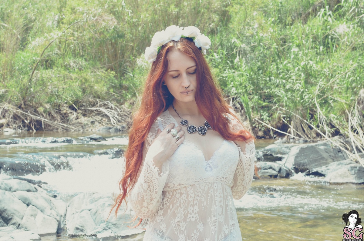 darkyrie-riverspirit-09.jpg