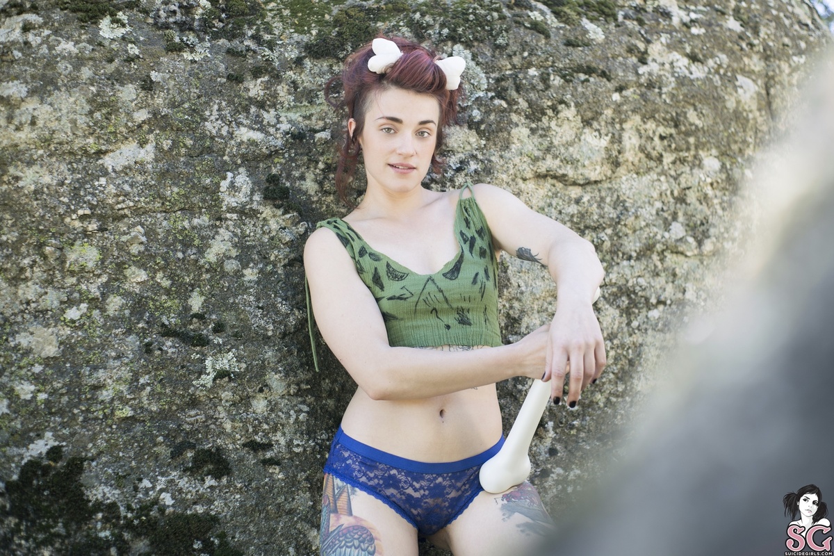 frenia-whereisbammer-01.jpg