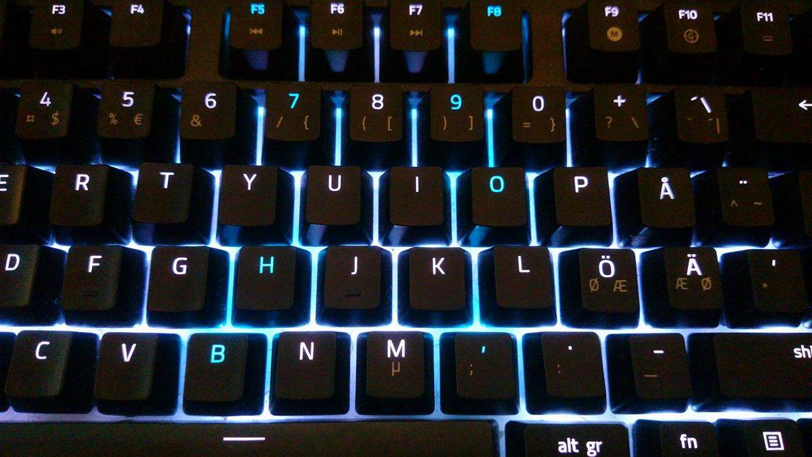 Razer Blackwidow Chroma V2 malfunction