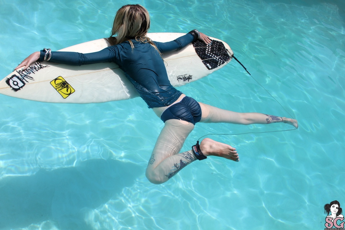 mizzbonez-clearwaters-11.jpg