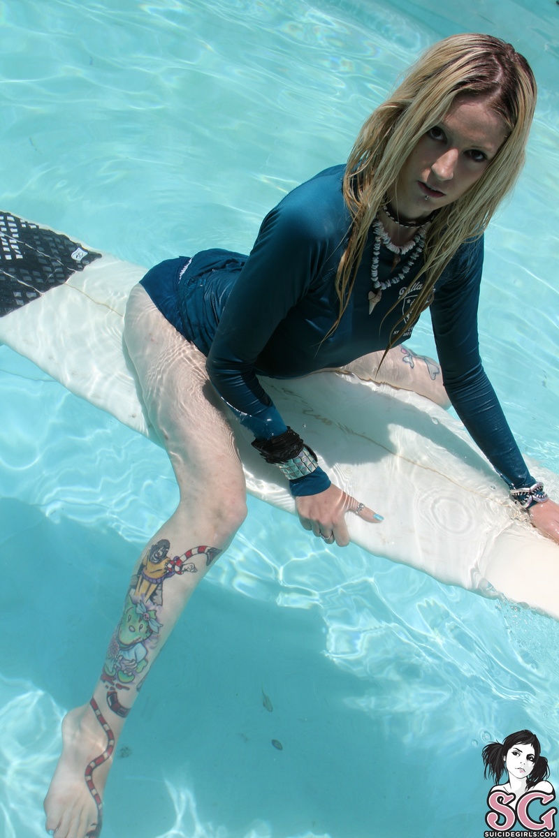 mizzbonez-clearwaters-13.jpg