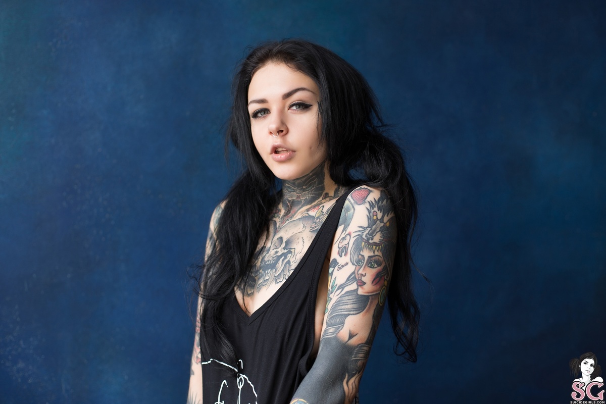 annabatman-lookatme-05.jpg