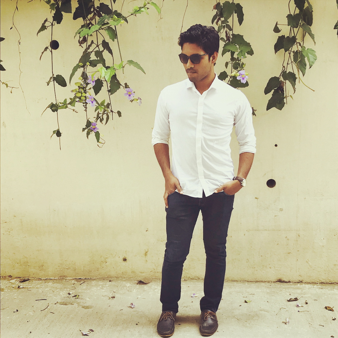 WhiteShirt