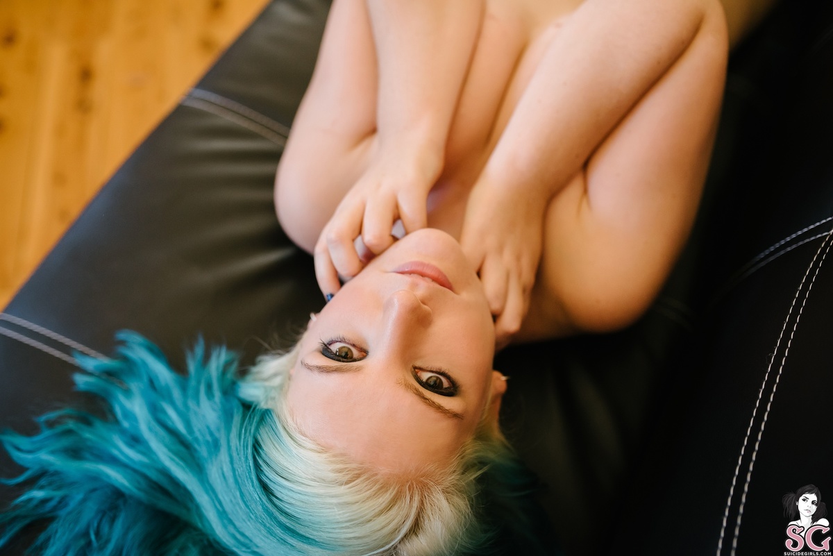 madteaparty-electricblue-39.jpg