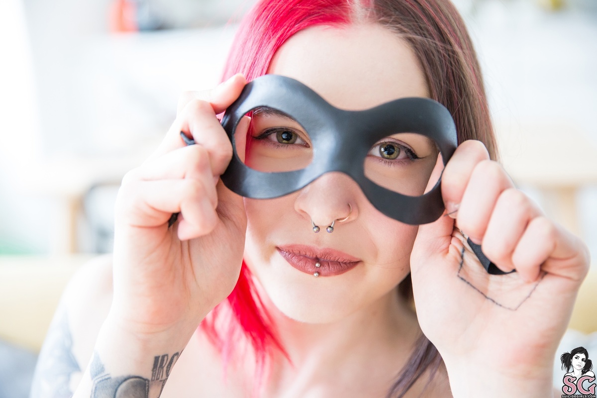 moonkatt-harlequinade-37.jpg