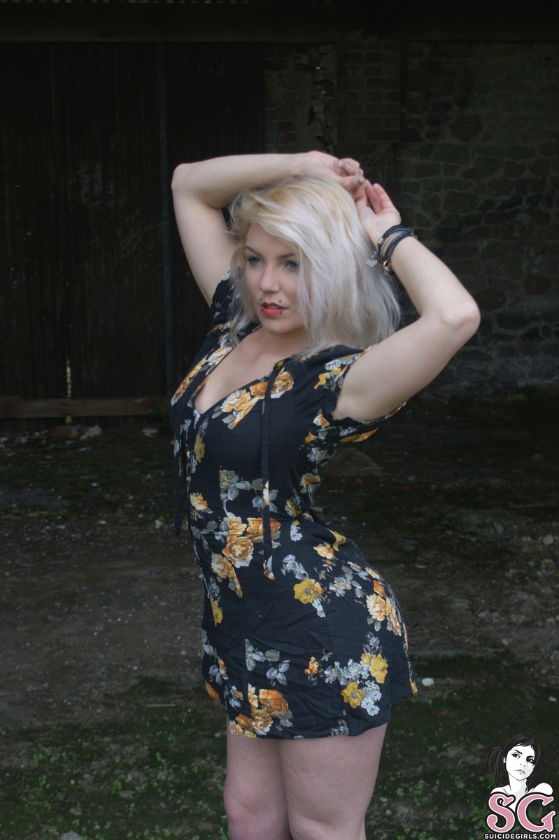 tinyvixen-borninabarn-07.jpg