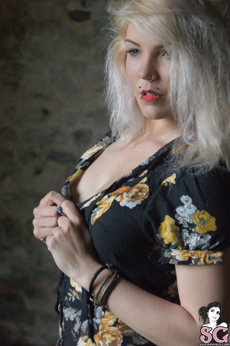 tinyvixen-borninabarn-15.jpg