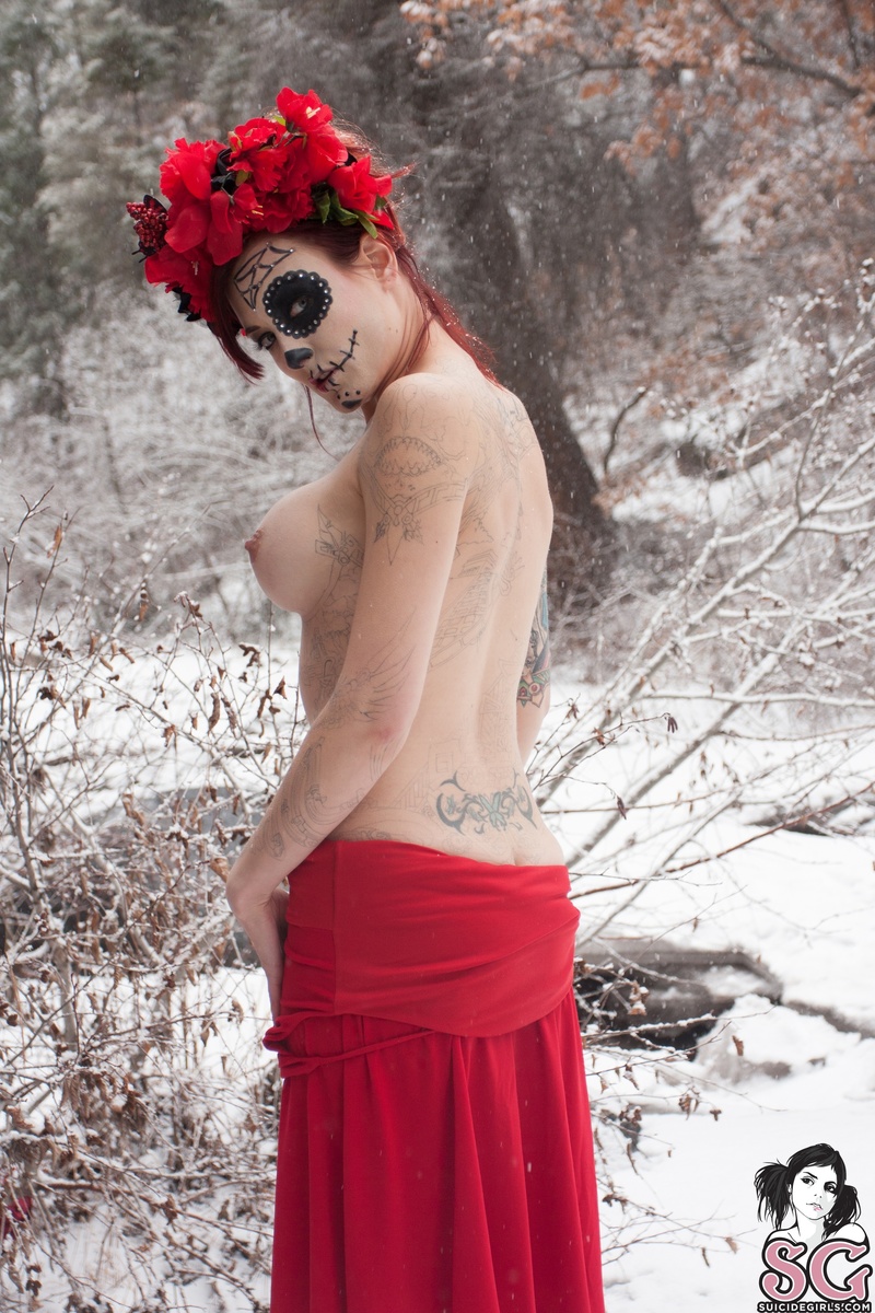 jacquidaniels-winterdayofthedead-23.jpg
