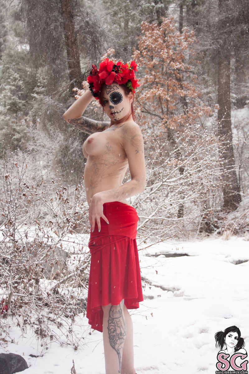 jacquidaniels-winterdayofthedead-25.jpg