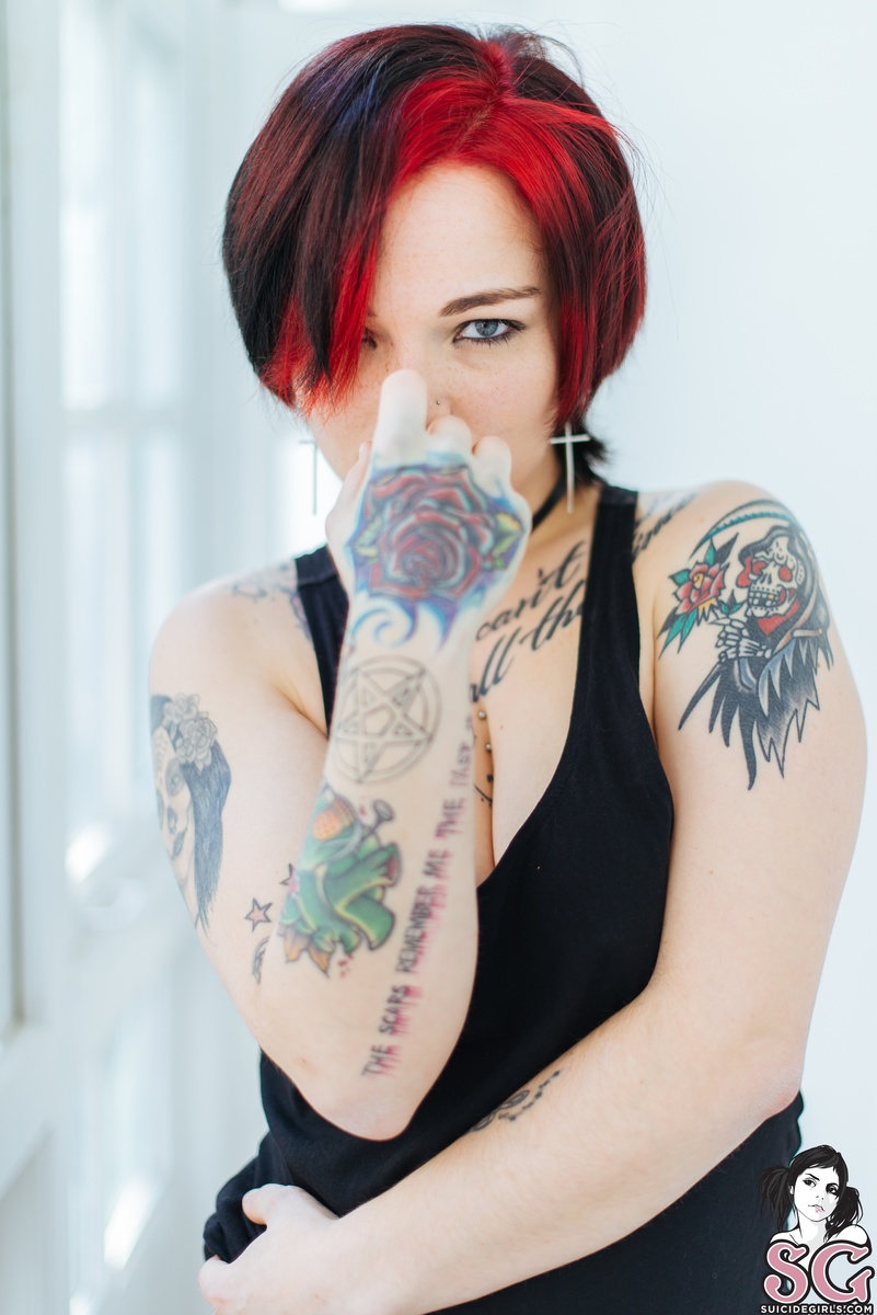 bullett-sweetrebellion-03.jpg