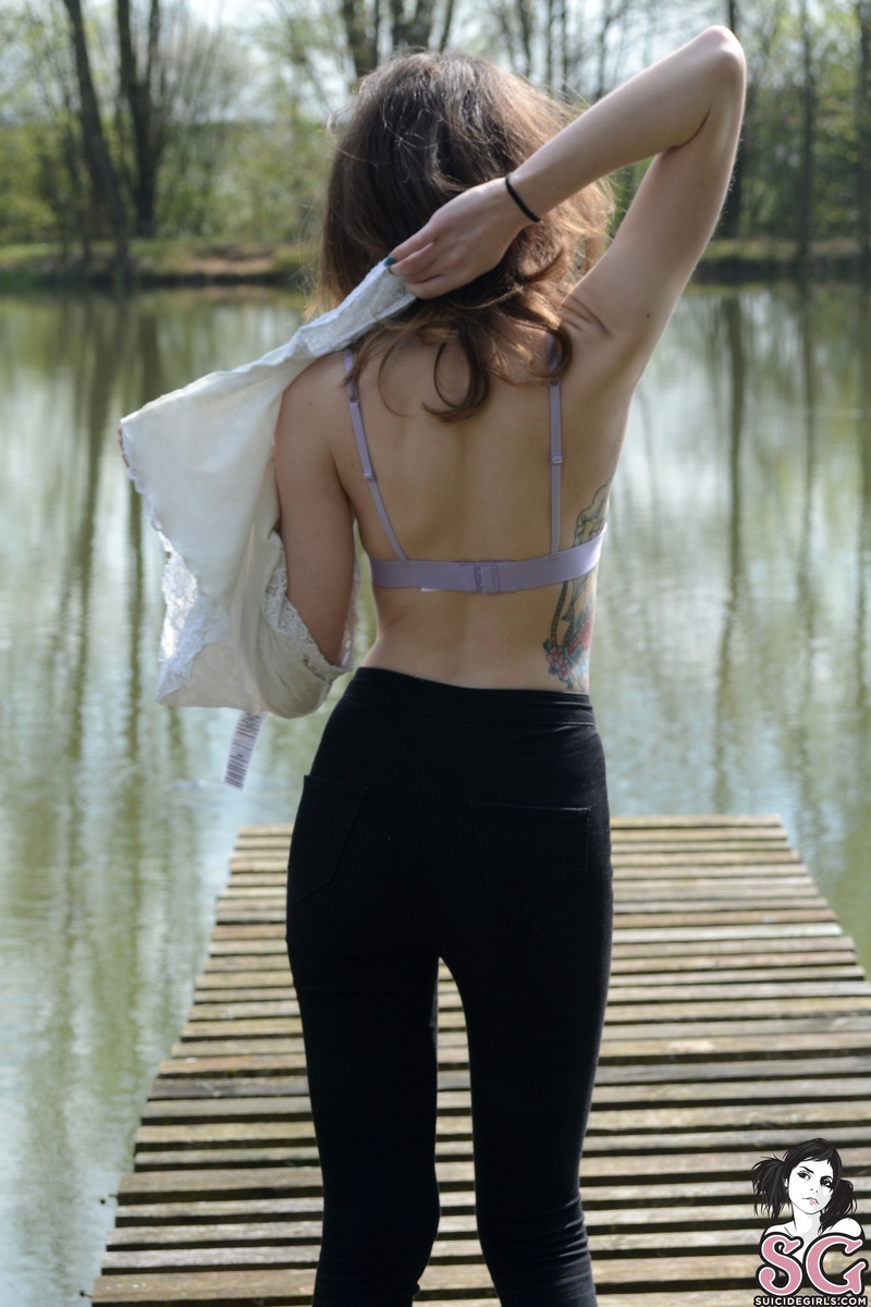 tinyphantom-walkbythelake-07.jpg