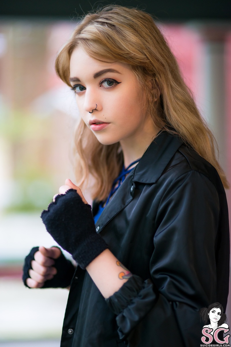 canary-blackcanarycry-03.jpg