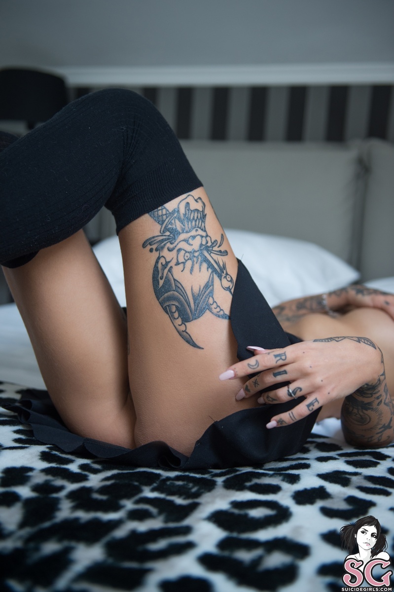 indaco-goodgirlgonnagobed-25.jpg