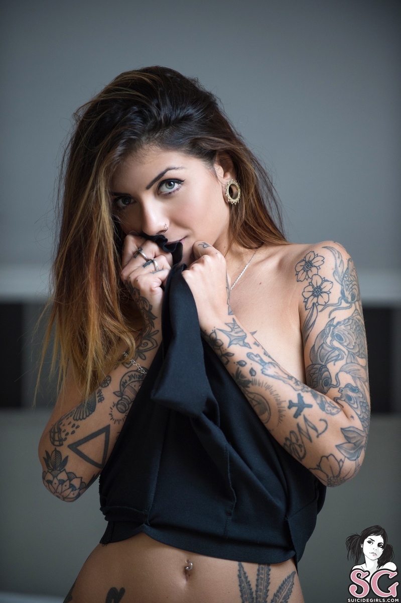 indaco-goodgirlgonnagobed-37.jpg