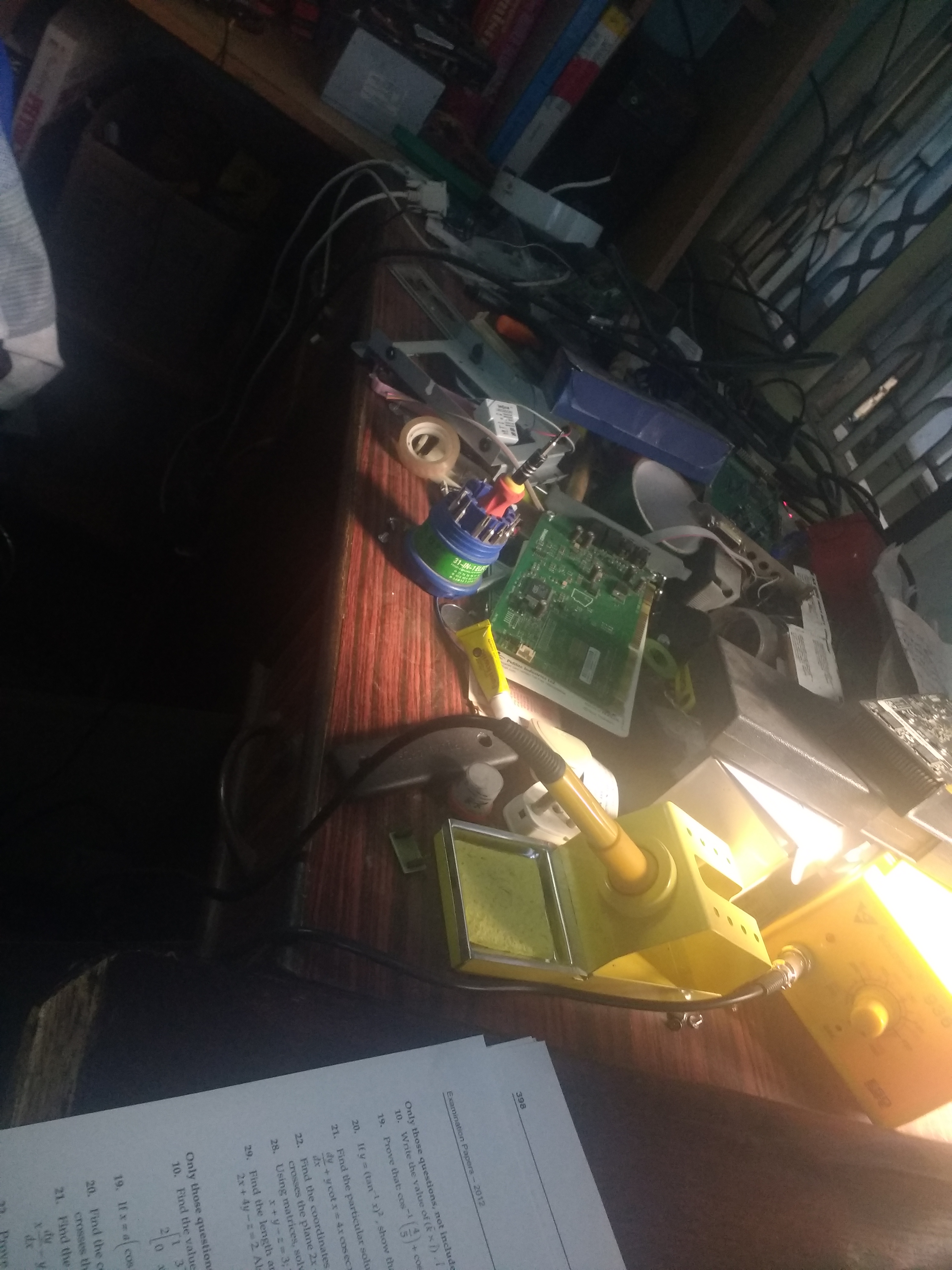 desk.jpg