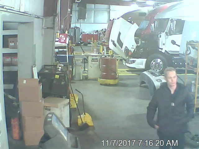 ShopEast.20171107_000000_1.jpg