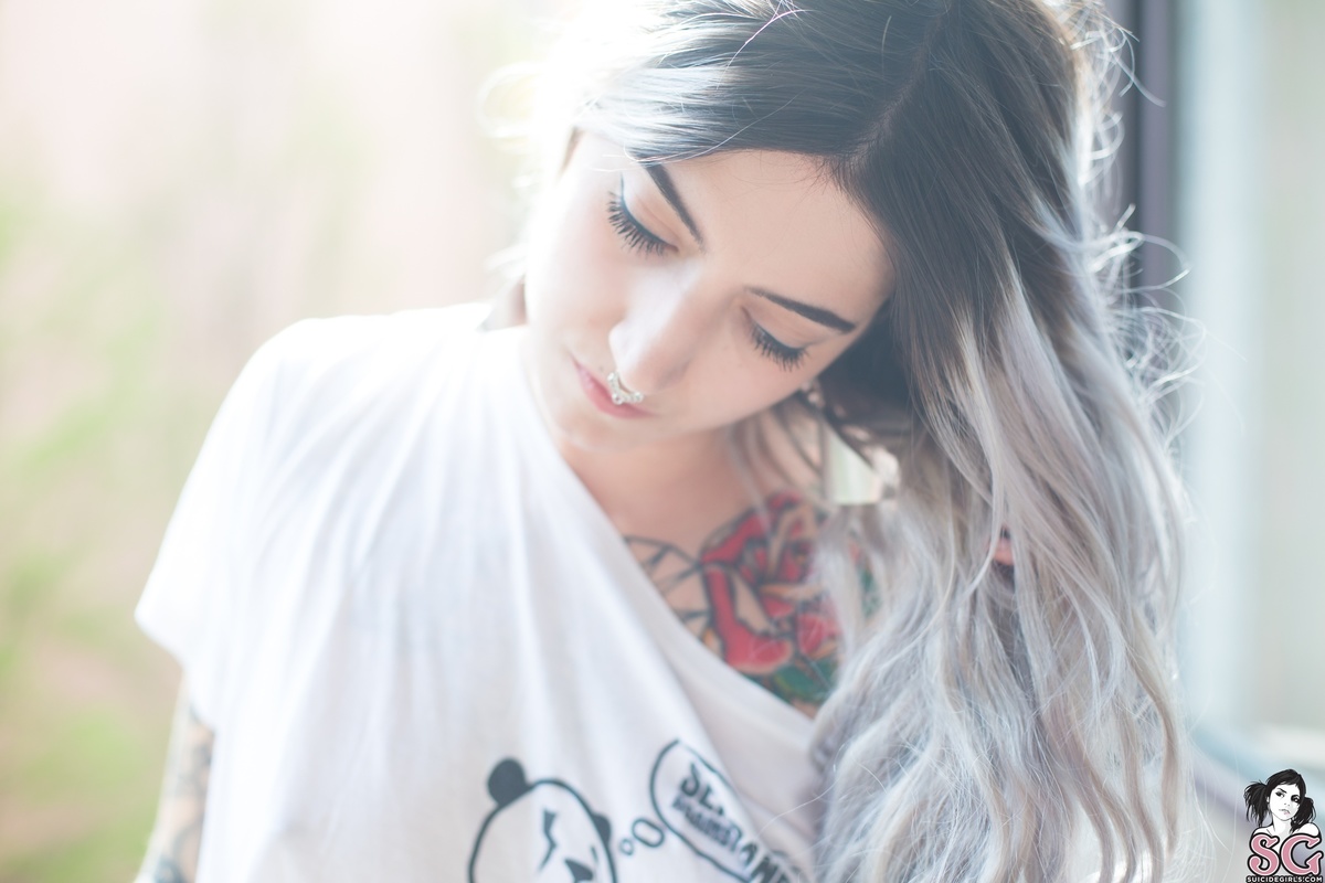 therry-thebrowdiewhite-03.jpg