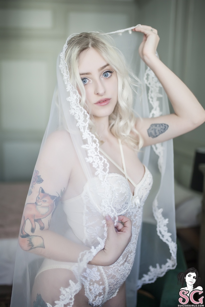 wilhelmine-ido-01.jpg