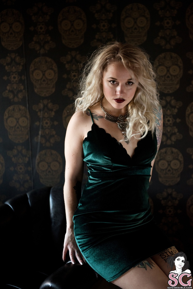 ladythevamp-velvetnights-05.jpg
