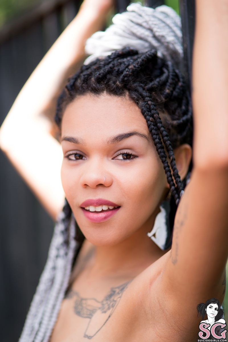 sasacarvalho-youwantapieceofme-19.jpg