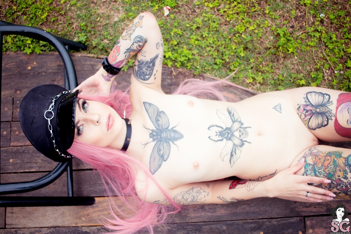 saga-themadgearqueen-25.jpg