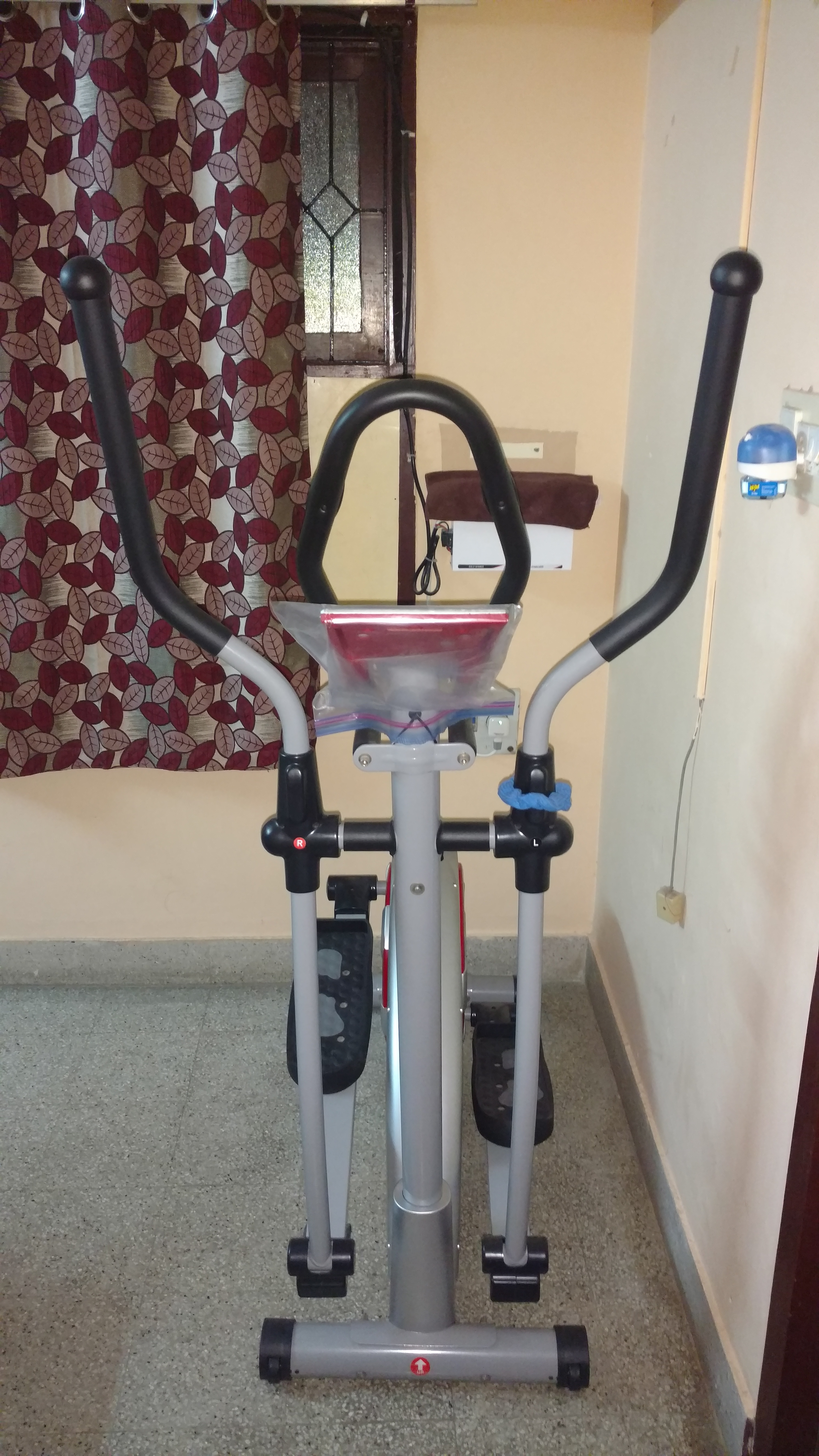 Propel HX Elliptical 69Hxi