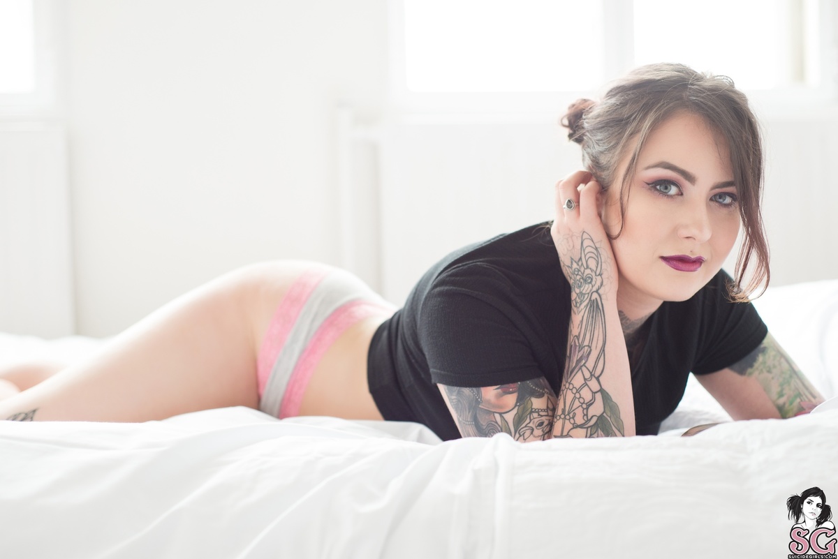 ivyvoninked-wakeupwithivy-03.jpg
