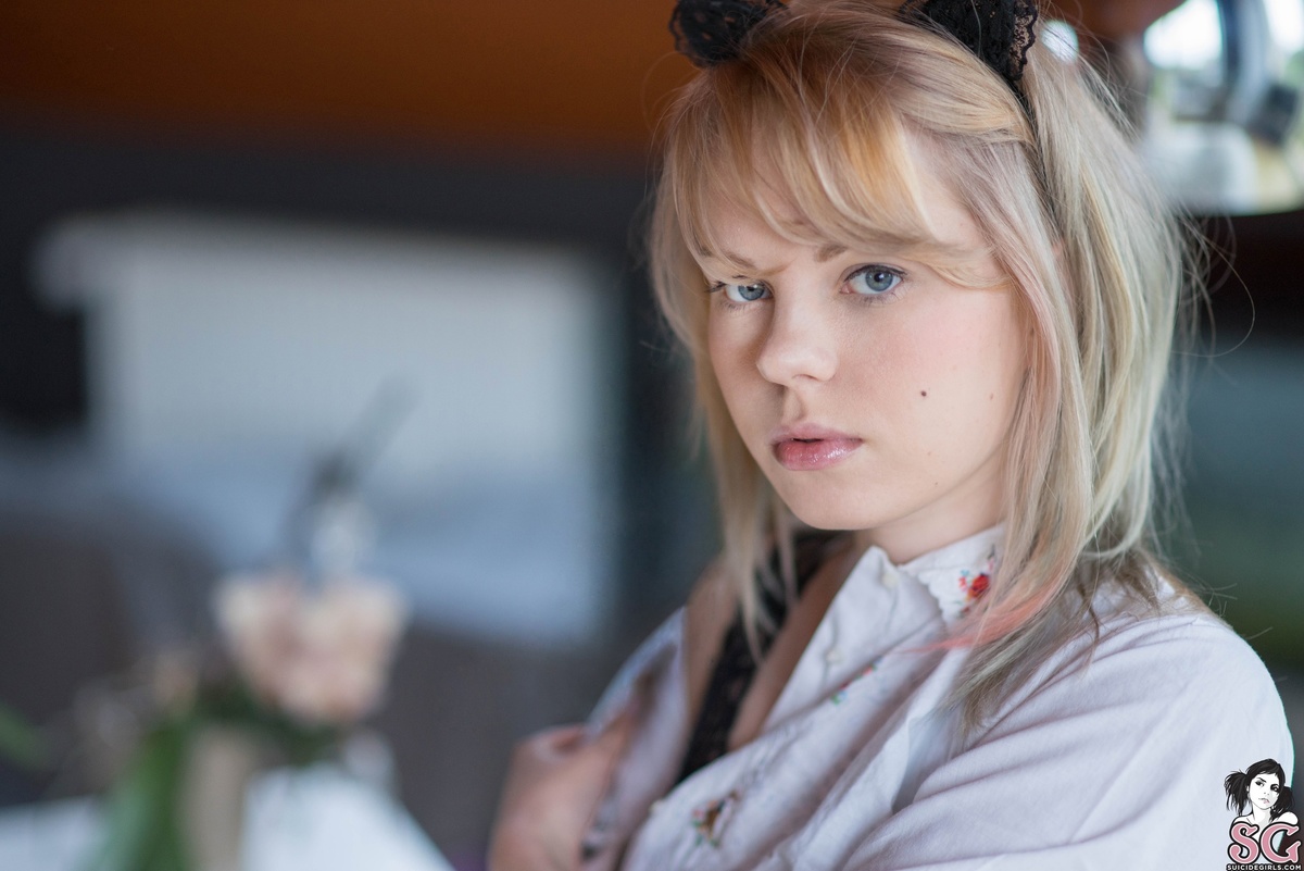 cally-meow-03.jpg