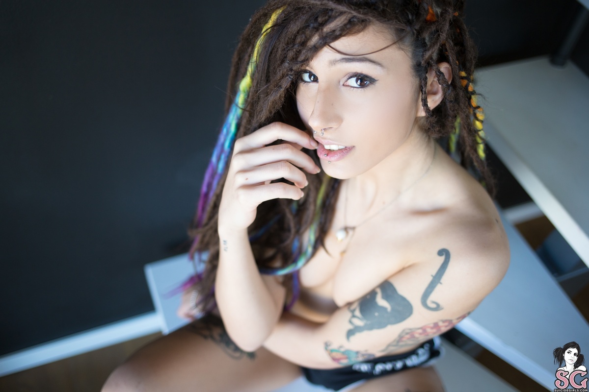 mecgee-rainbowmarshmallow-29.jpg