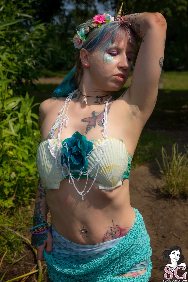 mermio-revealingmermaid-17.jpg