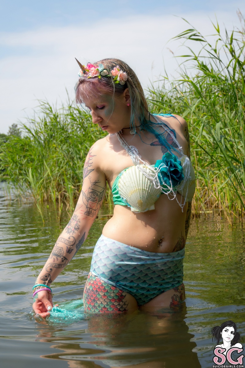 mermio-revealingmermaid-19.jpg