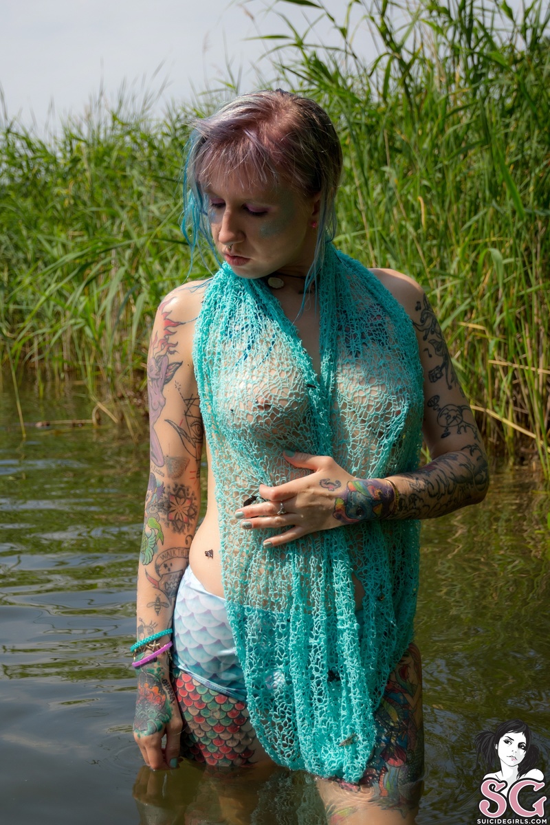 mermio-revealingmermaid-25.jpg