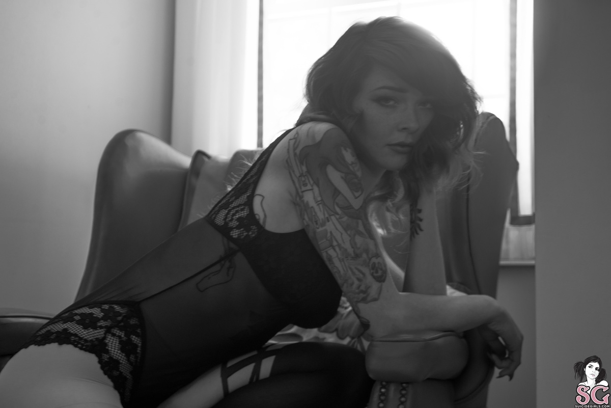 vintagemermaid-morningnoir-01.jpg