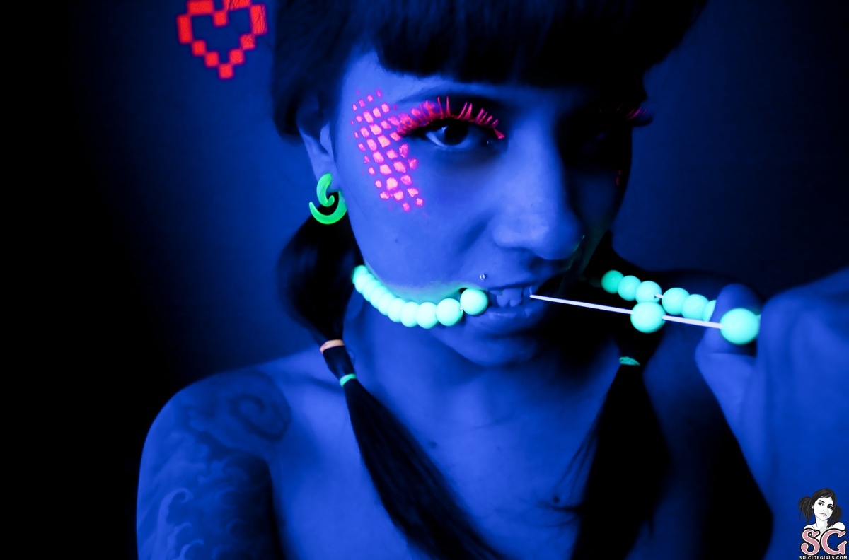 pia-fluorlove-09.jpg