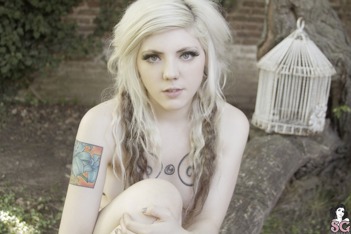 lawita-lightinyoureyes-19.jpg