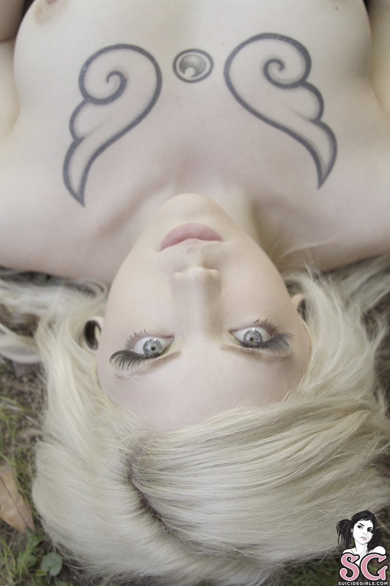 lawita-lightinyoureyes-29.jpg