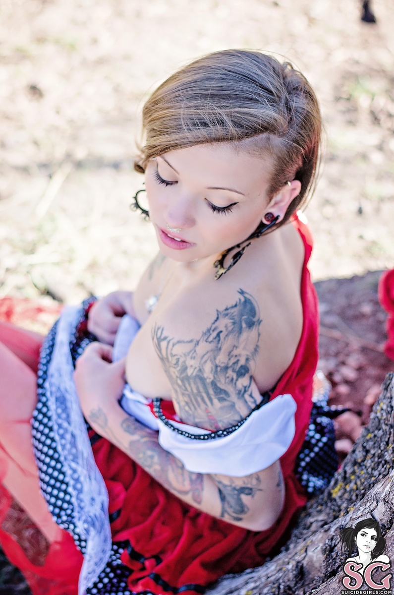 chimera-everythingabigbadwolfcouldwant-19.jpg
