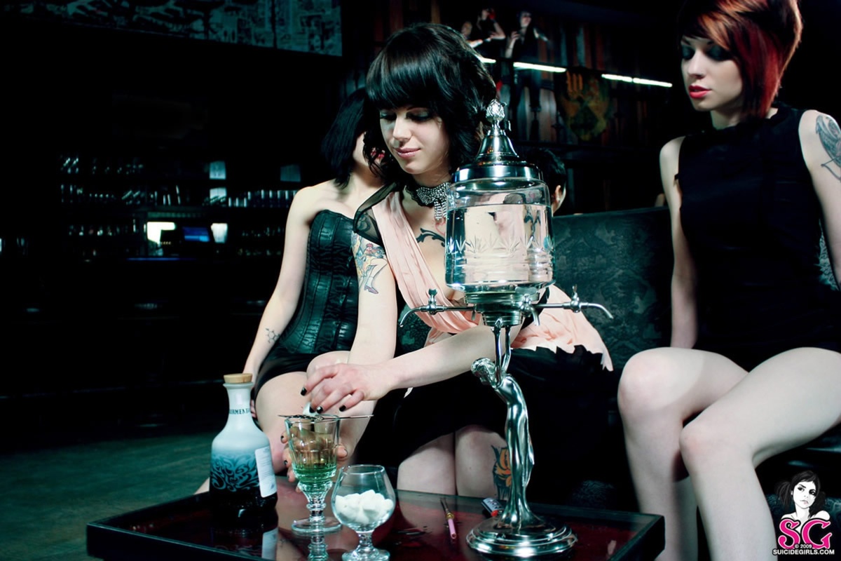 posh-absinthe-03.jpg