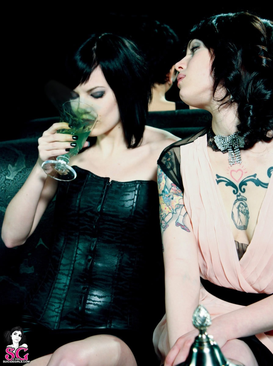 posh-absinthe-19.jpg