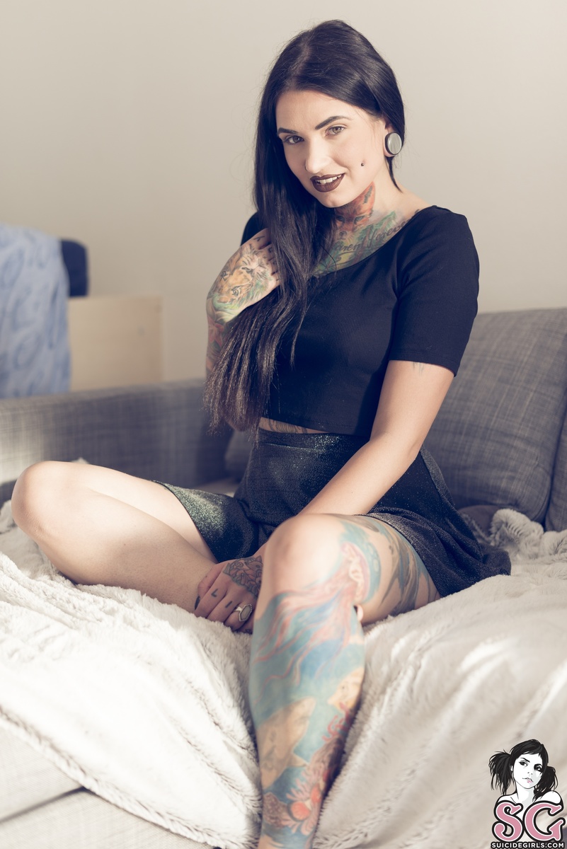 toxyfoxy-livingroom-01.jpg