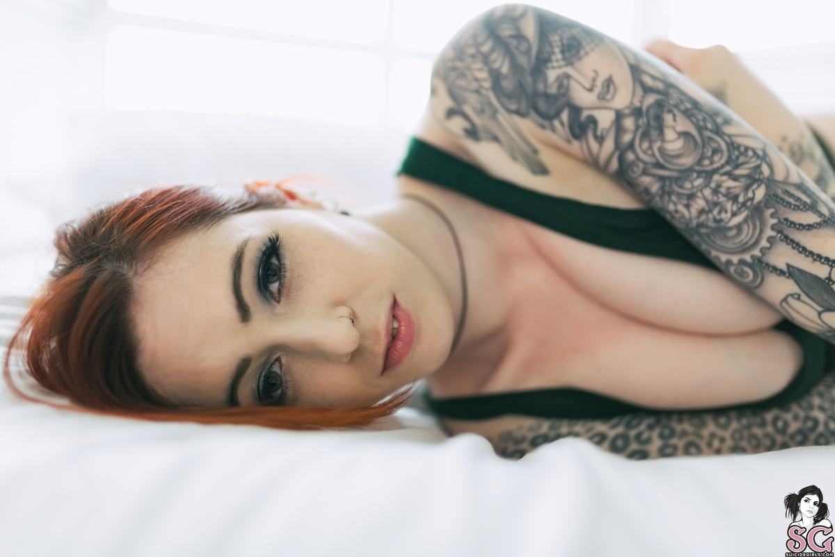 dixy-andtheasssawtheangel-11.jpg