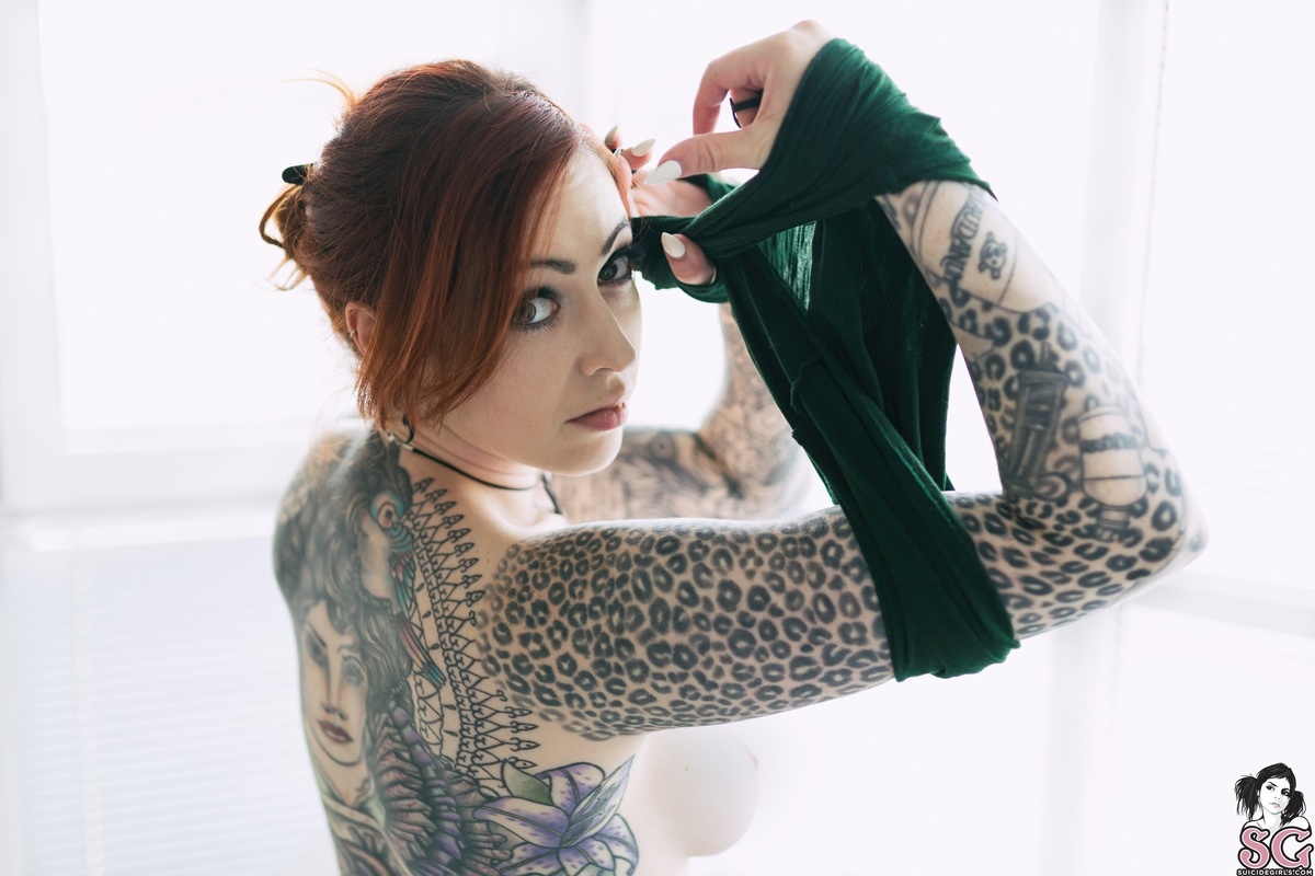 dixy-andtheasssawtheangel-19.jpg