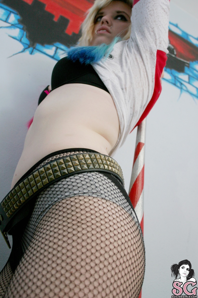 hardcoreharley-queenofgotham-23.jpg